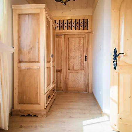 Apartment Smrekowy Dworek *