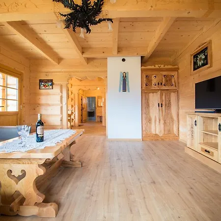 Apartment Smrekowy Dworek